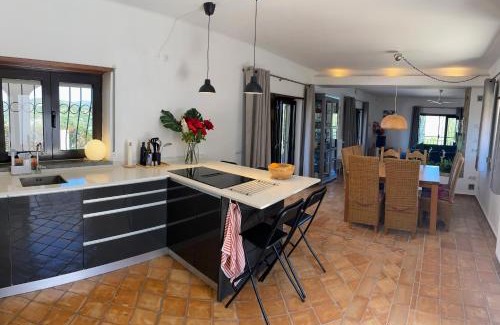 Fonte do Bispo Villa | Villa Metacasa by Portucasa