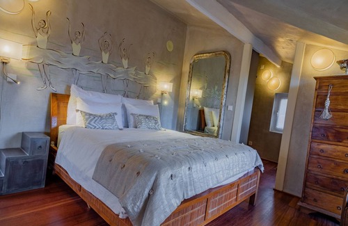 Carvoeira Casa | Romantic Suit with pool , spa & gym