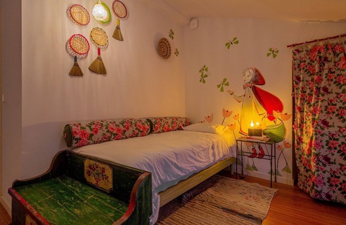 Carvoeira Casa | Relaxing suite, The little red riding Hood, Spa & Pool, Cerrado das Fontainhas