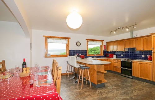 Grantown-on-Spey Casa | PTARMIGAN, con un jardín en Carrbridge, Ref 1000771