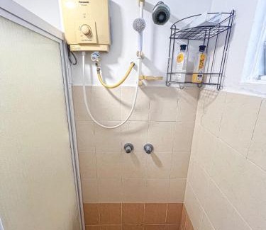 Puchong Apartamento | Puchong, 1-12pax, Projector, Free WiFi, 3BR