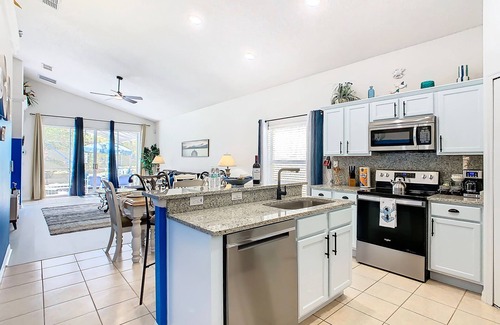 Four Corners Casa | Pudge Vacation Pool SPA Home Near Disney