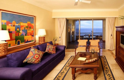 Pedregal Complejo | Año Nuevo en Cabo 2BR / 2BA con jacuzzi privado- Capacidad para 8