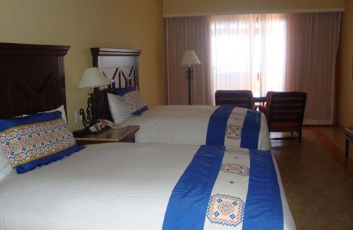 Pedregal Complejo | Año Nuevo en Cabo 2BR / 2BA con jacuzzi privado- Capacidad para 8
