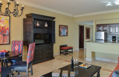 Pedregal Apartamento | Pueblo Bonito Sunset Beach Cabo San Lucas 1 BR Luxury Executive Ocean View Suite