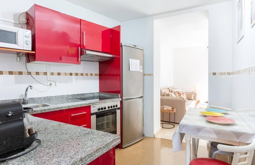 Capuchinos Apartamento | Puerta del centro, bonito apartamento en el distrito centro
