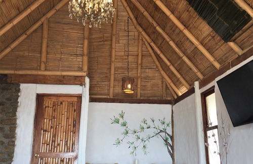 Los Órganos Hotel | Puerto Antiguo