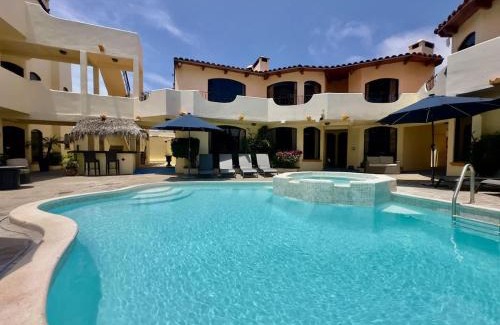 Playas de Rosarito Apartamento | Puerto Nuevo Surf Villa Margarita 2BR with pool