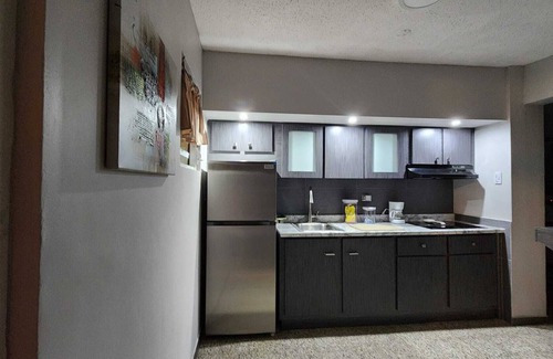 Sabana Abajo Apartamento | Puerto Rico: 5-Minute Airport / Parking / Carolina, San Juan.
