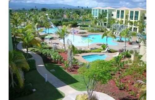 Mediania Alta Condominio | Puerto Rico -La Isla del Encanto!!!