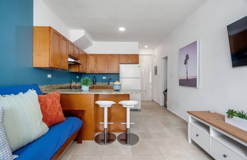Punta Las Marias Apartamento | Puerto Rico Oceanpark Beach Rental With King Size Bed Otium Rentals