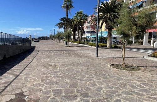 Playa San Juan Apartamento | Puesta de Sol Rentals 3BJ