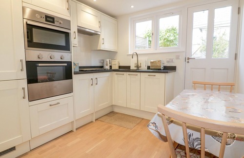 St. Mawes Cabaña | PUFFIN COTTAGE, country holiday cottage, with open fire in St Mawes