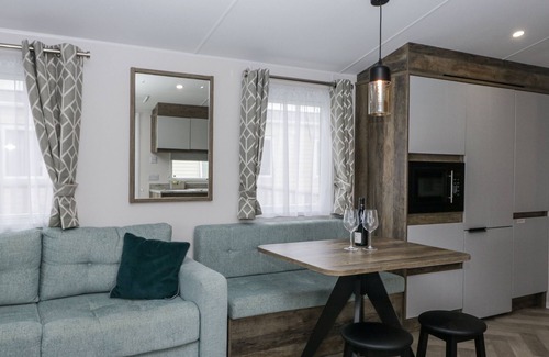 St Bees Cabaña | PUFFIN, pet friendly, country holiday cottage in St Bees
