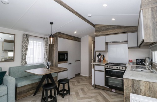 St Bees Cabaña | PUFFIN, pet friendly, country holiday cottage in St Bees