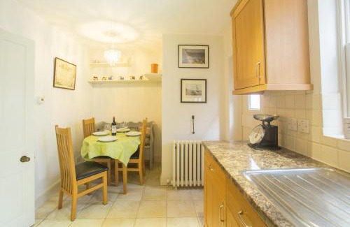 Leiston Casa | Pugwash