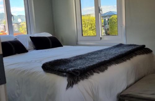 Richmond Otro | Pukeko Cottage