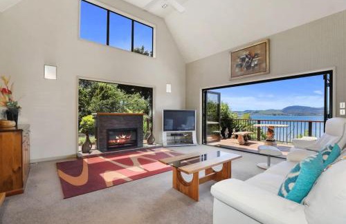 Kawaha Point Casa | Pukeko Landing