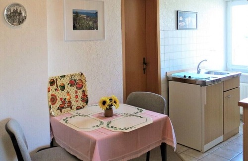 Busumer Deichhausen Apartamento | Puls-ferienwohnungen 300m vom Badestrand. Der Erholungsort ist Kurtaxe Frei