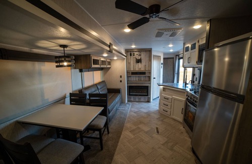 Platter Casa | Puma 5- Recreational Vehicle Space 5