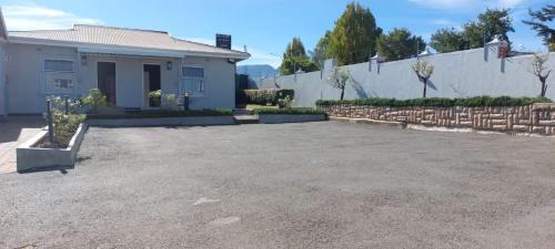 Kokstad Casa | Pumlani Nathi Guesthouse