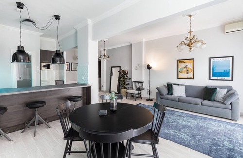 Thessaloniki City Centre Apartamento | Pumpkin by halu' Lux 2BD-apartment
