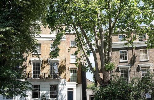 Camden Town with Primrose Hill Apartamento | Punk Hip - Plush 1-Bed in Camden Town