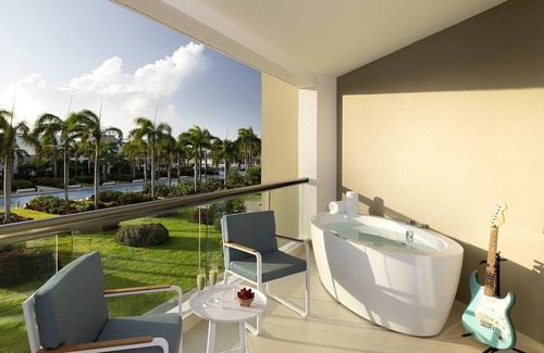 Punta Cana Hotel | Punta Cana All-Inclusive Escape w/ Casino Entertainment, Pet-friendly! | 4 Units