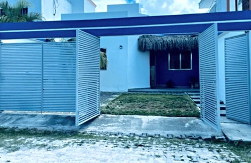Puerto Juárez Casa | Punta Me Modern Villa near the beach
