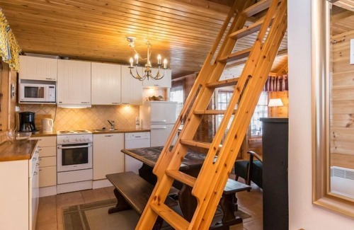 Rantasalmi Casa | Puolen hehtaarin metsä by Interhome