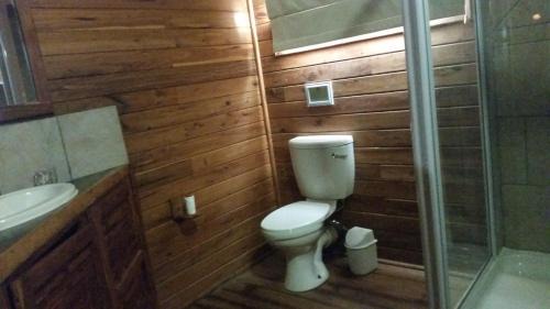 Morrumbene Chalet De Esquí | Pura Vida Lodge