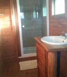 Morrumbene Chalet De Esquí | Pura Vida Lodge