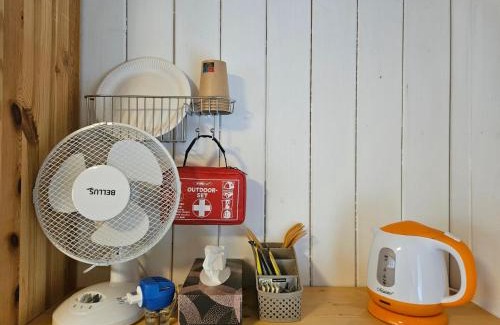 Elva Otro | Purde Camp Cabin