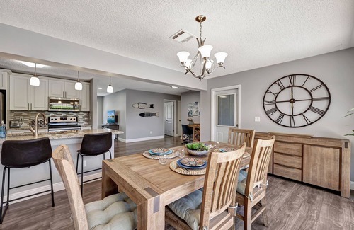 Port Saint Lucie Casa | Pure Living, Saltwater Pool, Low Toxin Getaway!
