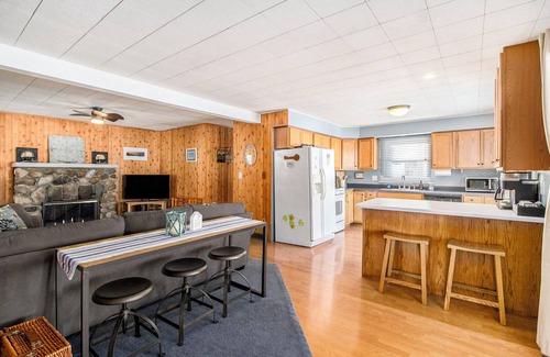 Plainwell Cabaña | Pure Michigan at Pine Lake