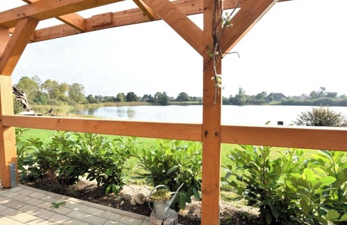 Ruhn Casa | Pure nature in lakeside holiday home