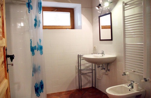 Caldonazzo Apartamento | Pure nature in Trentino - apartment with terrace & mountain views near Lake Caldonazzo!