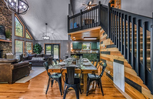 Sevierville Cabina | Pure & Simple