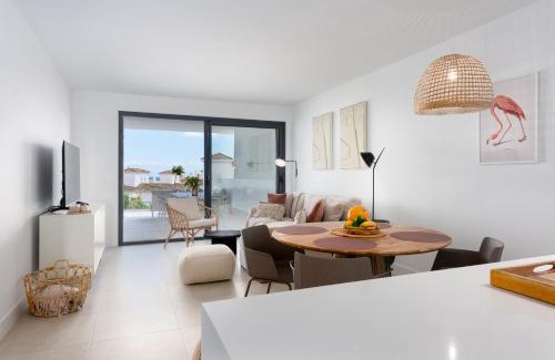 Puerto de la Duquesa Apartamento | Pure South 2441 Sea View