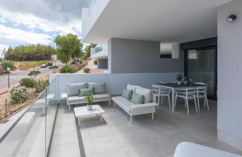 Puerto de la Duquesa Apartamento | Pure South 2441 Sea View