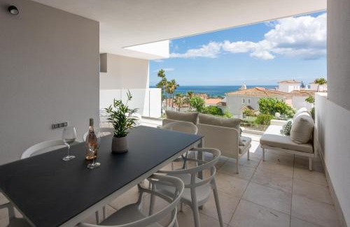 Puerto de la Duquesa Apartamento | Pure South 2441 Sea View