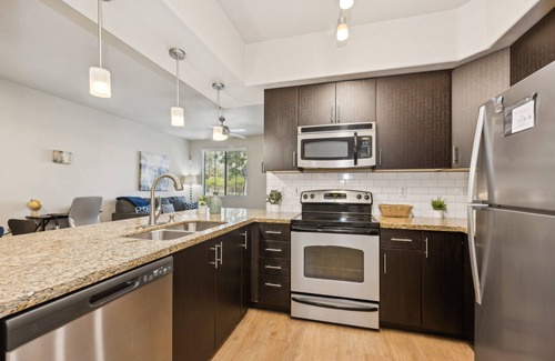 Fox Crossing Apartamento | Pure Suites Chandler 2 Bed Pool Gym Spa EV