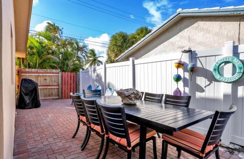 Garden Isles Casa | Purely Pompano, Pool, Water front, Paddleboard, Beach, 5 bedroom 3 bath
