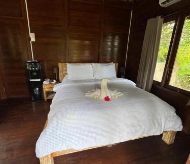 Jungut Batu Hotel | Puri Sari Villas, Restaurant and Bar