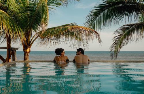 El Zonte Hotel | Puro Surf Hotel & Performance Academy
