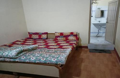 Guptkashi Cama Y Desayuno | Purohit Lodge B&B by StayApart