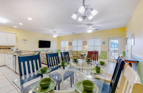 Southpointe Casa | Purple House - East