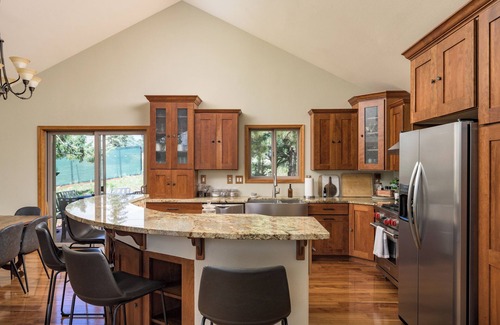 Woodland Park Chalet De Esquí | Purple Mountain Chalet - Hot Tub! - Views! - Playground! - Gameroom!