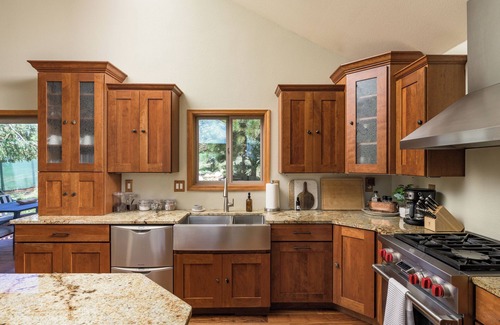 Woodland Park Chalet De Esquí | Purple Mountain Chalet - Hot Tub! - Views! - Playground! - Gameroom!