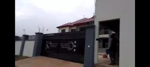 Elmina Apartamento | Purple Springs Elmina #2